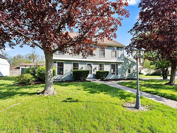 2nd image of 6025 Fitchburg Pl