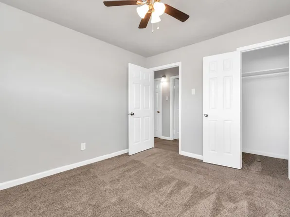 3655 Seabrook St, Houston, TX