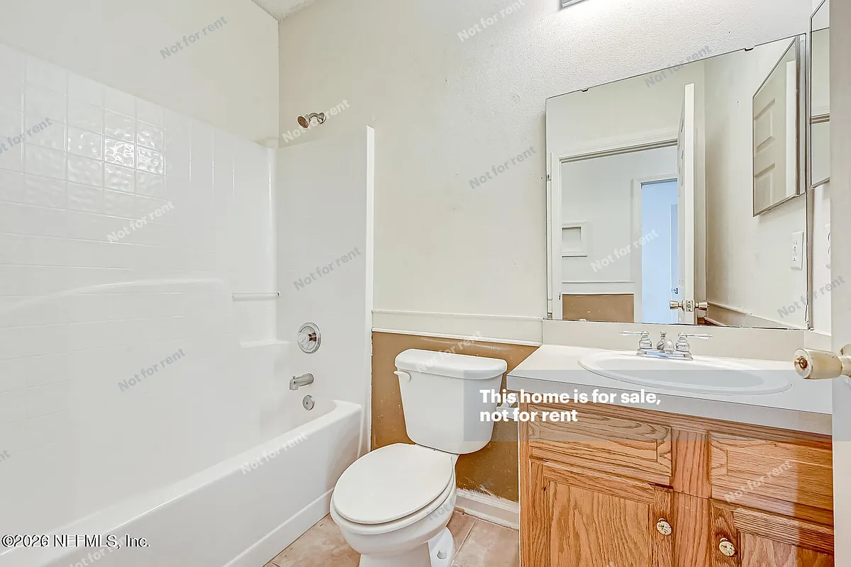 Building Photo - 1530 W 29th St