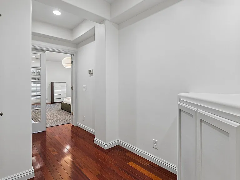 14341 Hamilton St — Photo 29