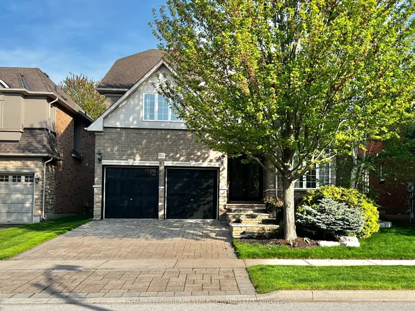 3306 Fox Run Cir, Oakville, ON L6L 6W5