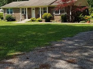 915 Byrd Rd SE, Hartselle, AL 35640