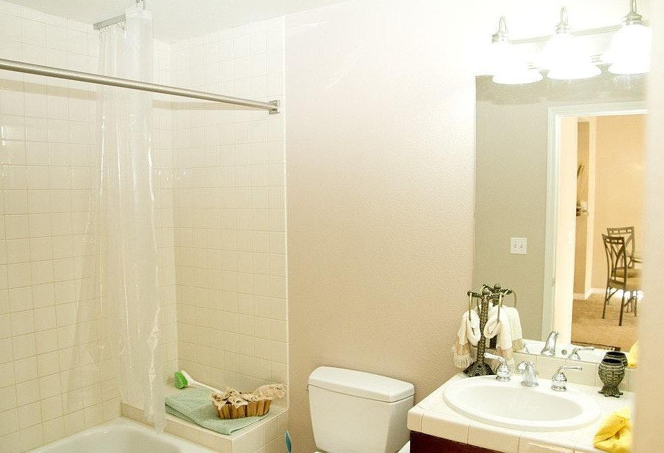 1st image of 530 K St #5C