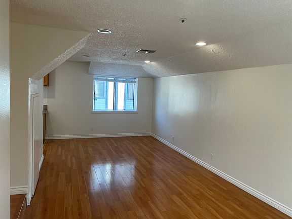 2nd image of 1211 W Badillo St #13