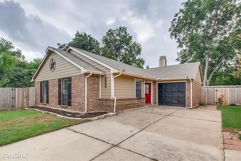1st image of 2800 Silkwood Ct