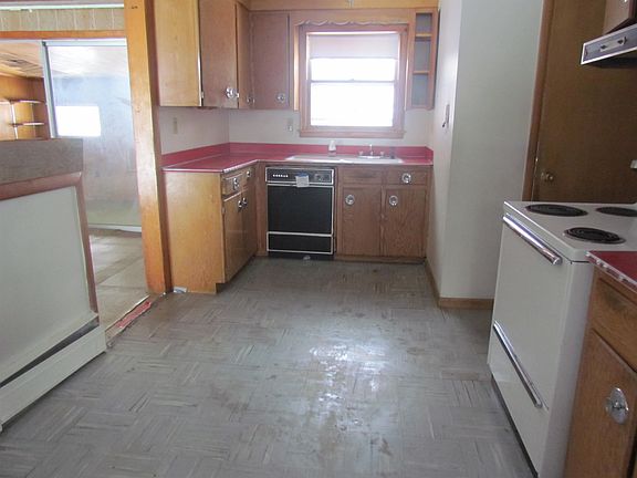 2nd image of 110 Cedar Hill Drive