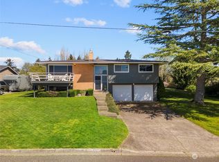 22930 18th Ave S, Seattle, WA