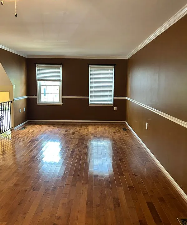 12052 Stallion Ct