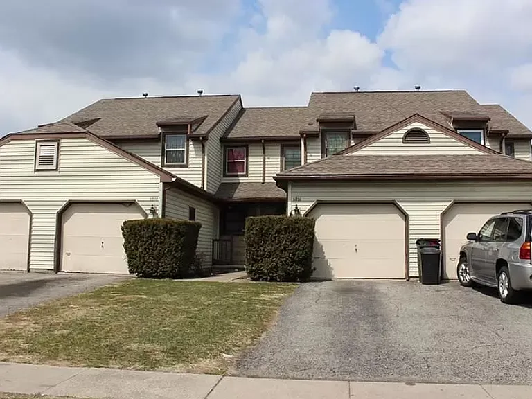 6014 Red Oak Dr — Photo 1