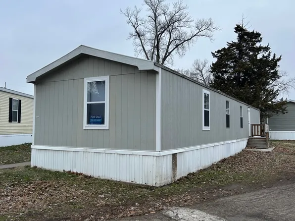 730 Allen Rd #60, Manhattan, KS 66502