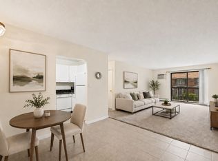 10 Williams St APT 20, Watertown, MA 02472