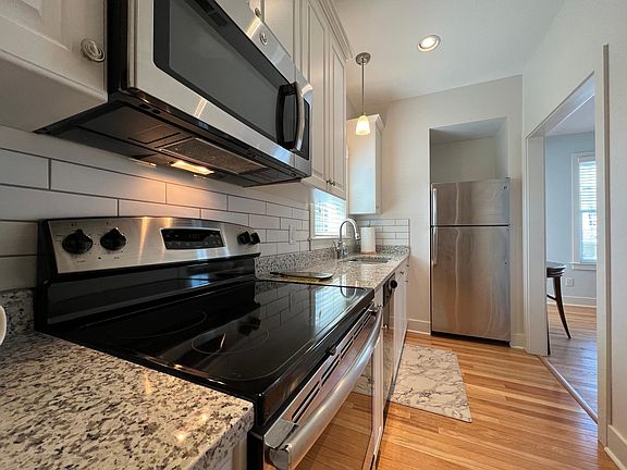 4th image of 9655 24th Bay St #B