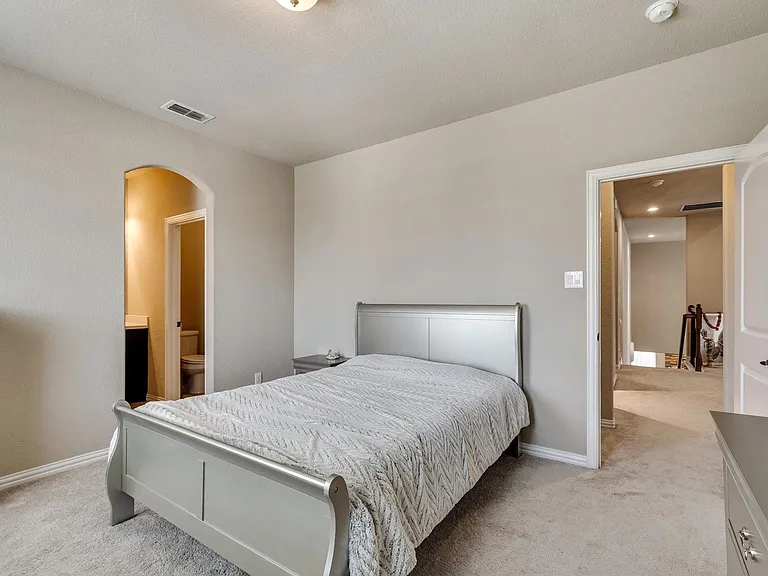 7148 Chelsea Dr — Photo 22