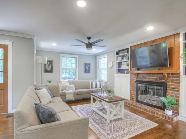 3005 Knobview Dr, Nashville, TN 37214