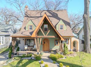 314 W Maplehurst St, Ferndale, MI 48220