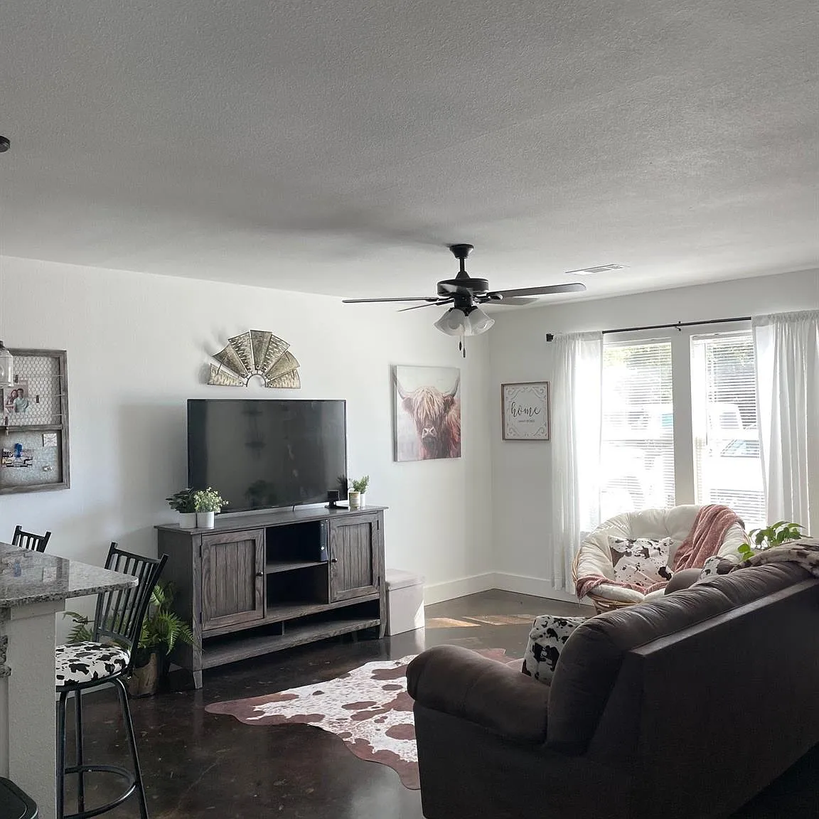 3 bed, 1300 sqft, $750 — Photo 4