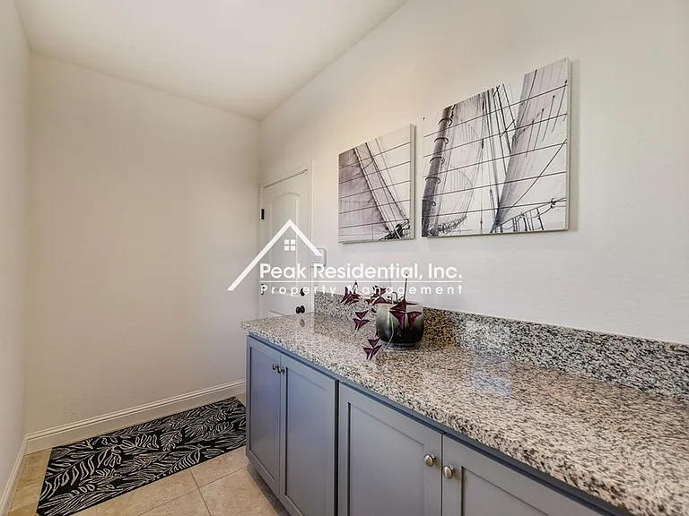 12753 Glass Beach Dr — Photo 34