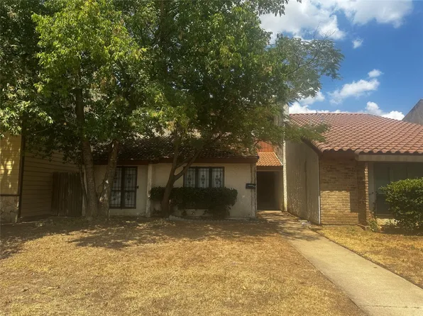 819 W Rochelle Rd, Irving, TX 75062