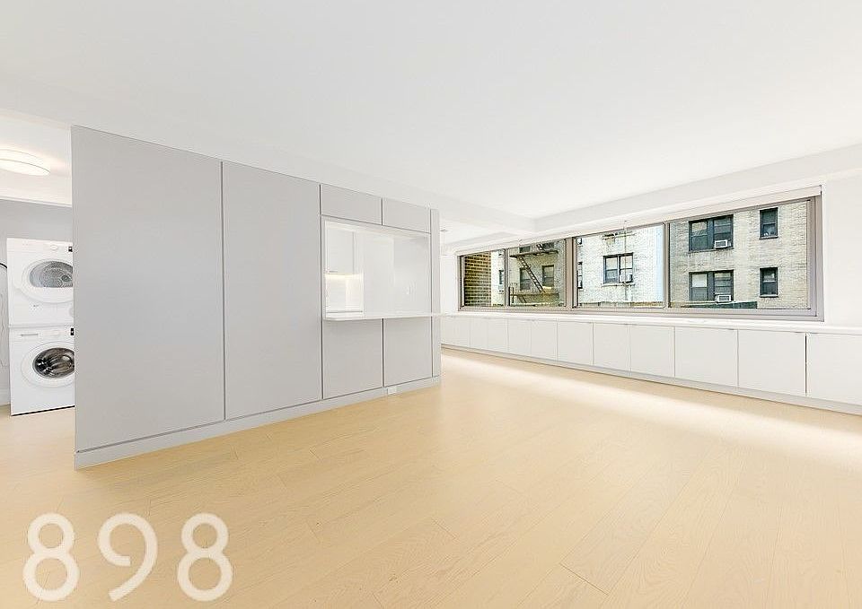 1st image of 120 W 97th St APT 2d