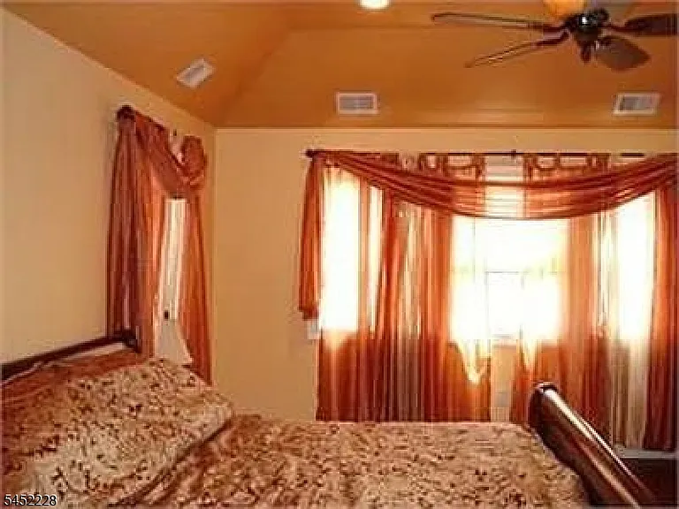 17 Aaron Ct — Photo 13