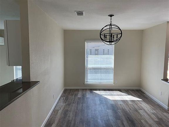 2nd image of 8801 Willowbrook Dr