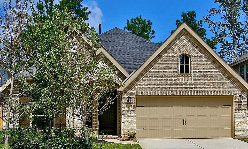 1st image of 323 Capriccio Ln