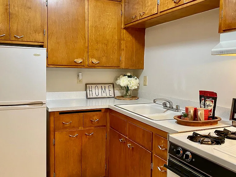 2020 Pillsbury Ave S #205 — Photo 1