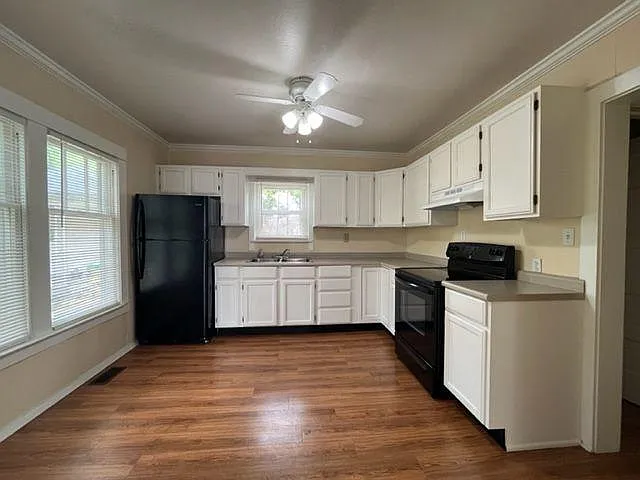 3920 Foresthill Ave — Photo 4