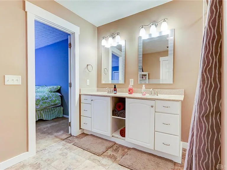 3142 Kerry Dr — Photo 12