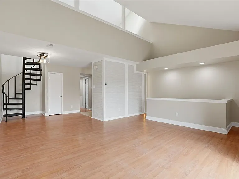 7750 Rockwell Ave — Photo 2