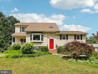 32 N Edgewater Ave, Yardley, PA, 19067