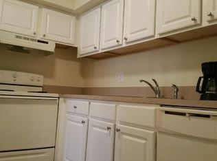 912 Stonybrook Dr, Woodbury, NJ 08096