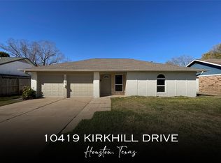 10419 Kirkhill Dr, Houston, TX 77089