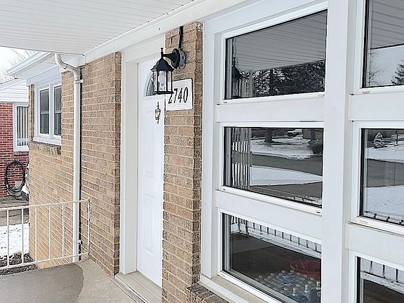 2nd image of 2740 Dandurand Ave