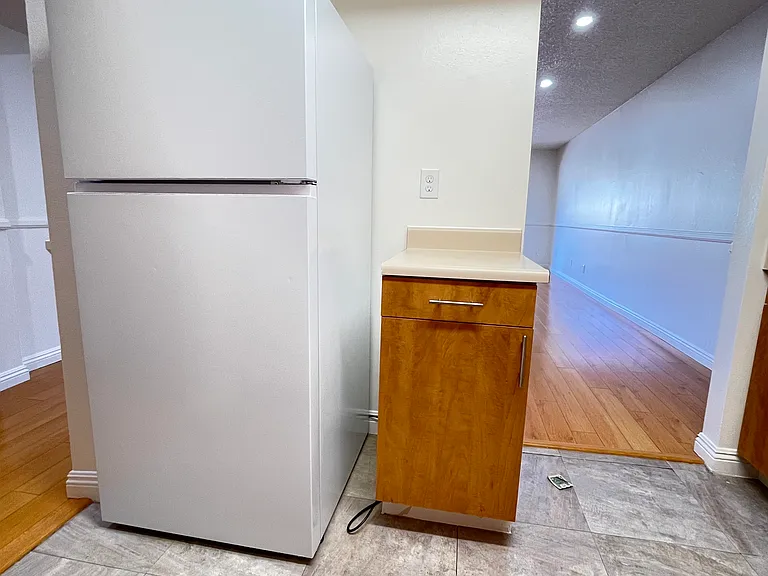 2425 Canada Blvd #106 — Photo 9