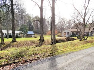 4239 Plank Rd, Natural Bridge, VA 24578