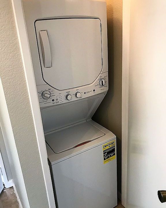 In unit Laundry Facilities