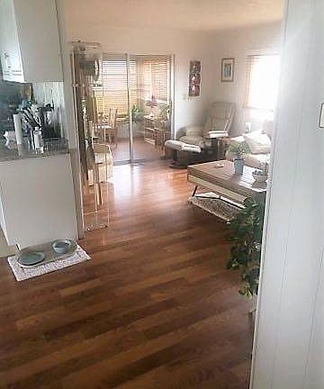 5th image of 168 Elmwood Ln
