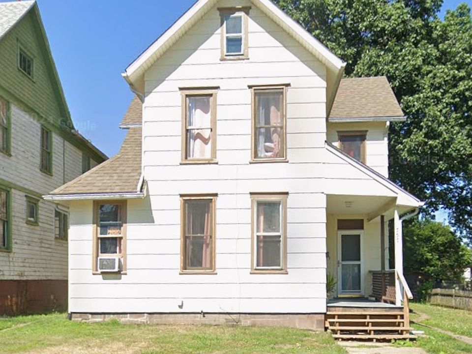1st image of 757 S Freedom Ave