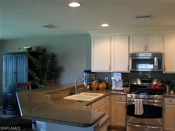 4th image of 19613 Tesoro Way