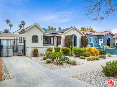 3004 West Blvd, Los Angeles, CA, 90016