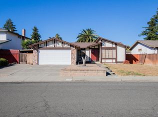 751 Oakbrook Dr, Fairfield, CA 94534