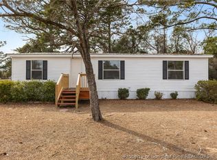 2918 Dothan Dr, Fayetteville, NC 28306