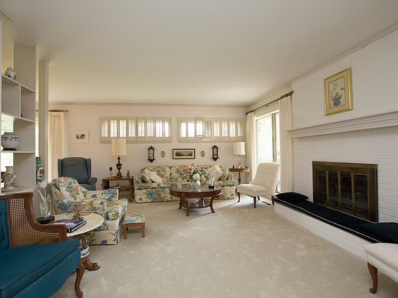 Neutral walls in living room