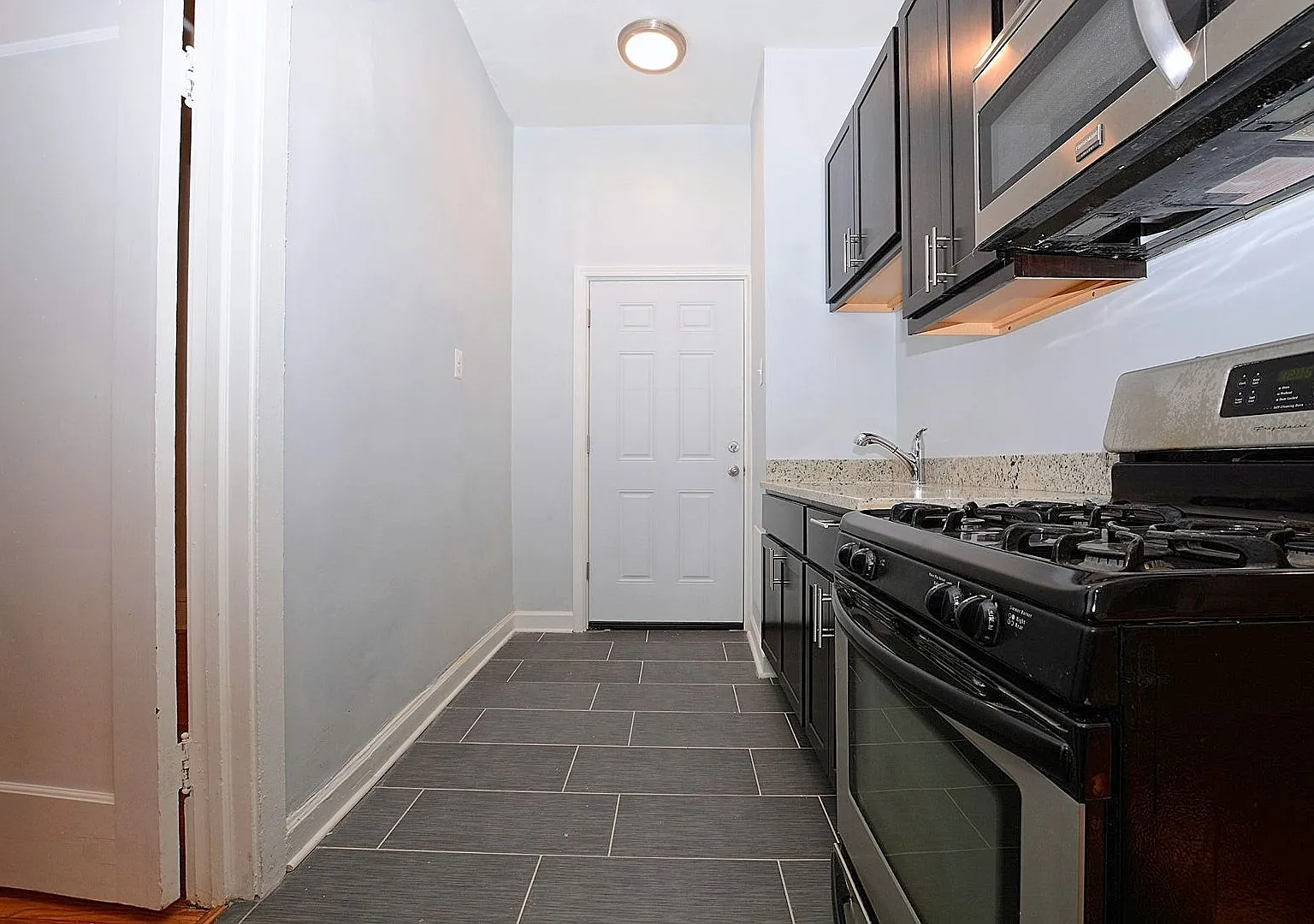 5019 S Drexel Blvd Mobility Zone — Photo 3