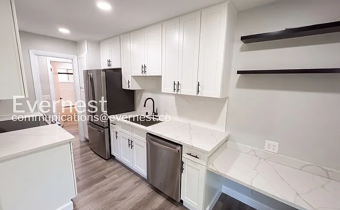 1 bed, 1.0 bath, 670 sqft, $2,800 — Photo 3