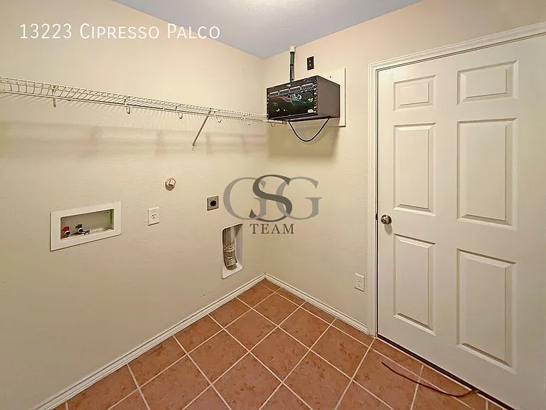 13223 Cipresso Palco — Photo 22