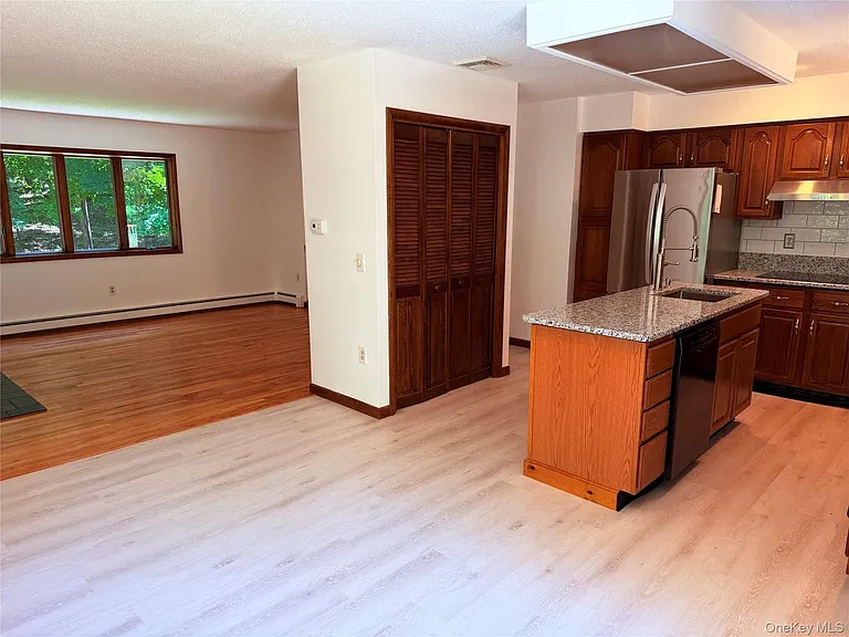 126 Carter Rd — Photo 5