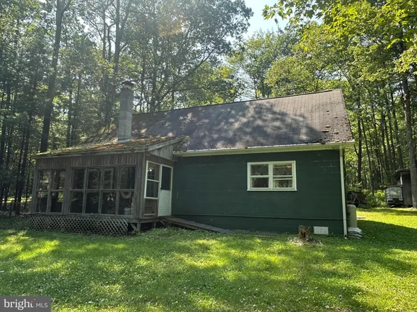 35 Rough Rd, Frenchville, PA 16836
