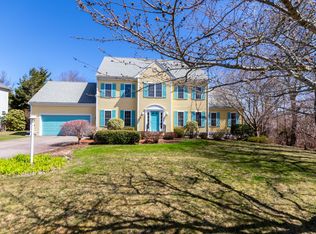 14 Sheppard Rd, Sagamore Beach, MA 02562
